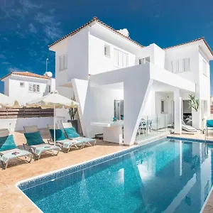 marimar-luxury-villa.protaras-cy-hotels.com/