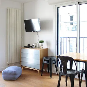 charming-studio-of-23-m-close-to-the-sacre-coeur.fr-paris.fr/
