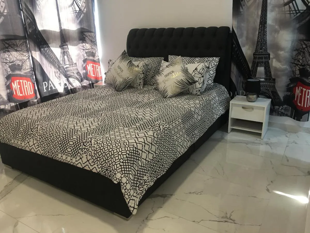 Mobina Villas Larnaca