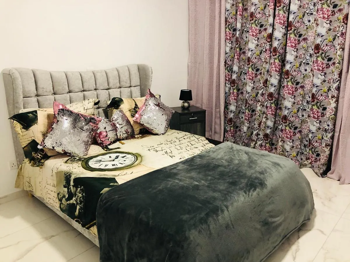 Mobina Villas Larnaca